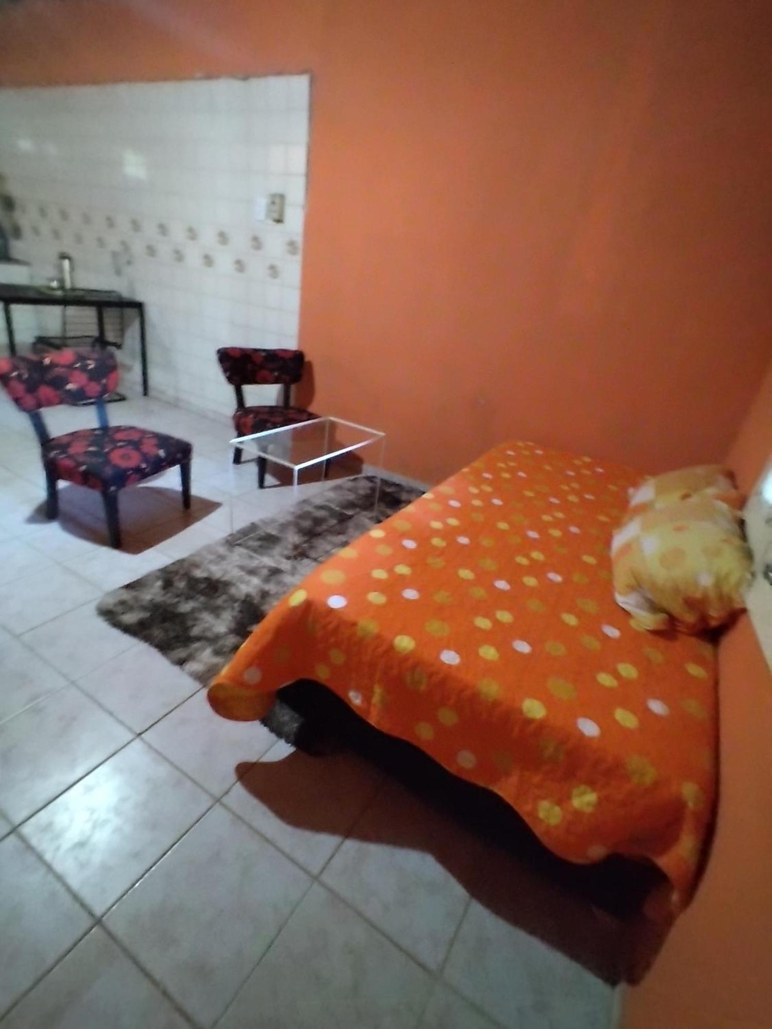 Casa De Huespedes En Посадас Екстериор снимка