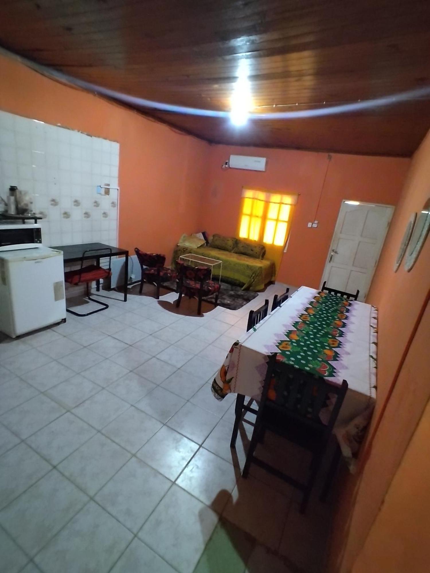 Casa De Huespedes En Посадас Екстериор снимка
